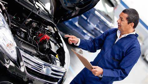 how do a car AC mechanic fix your car AC