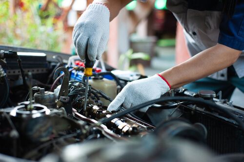 Discover reliable car mechanics near you in Saudi Arabia